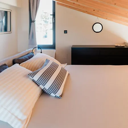 Tempestini Exclusive