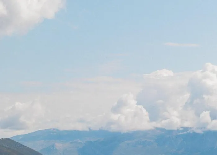 ヴィラ Tempestini Exclusive ニキアナ