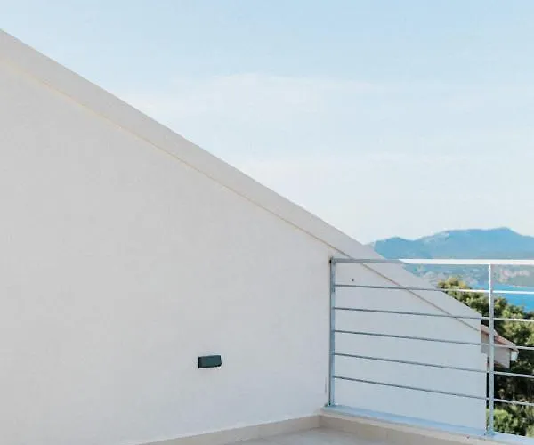 Tempestini Exclusive