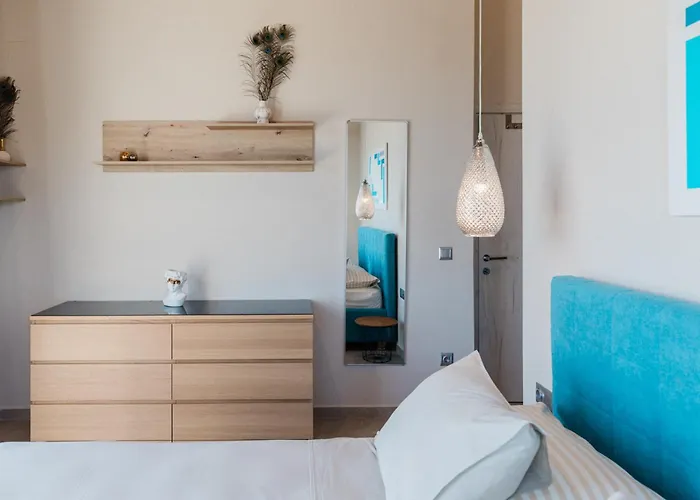 Tempestini Exclusive Nikiana